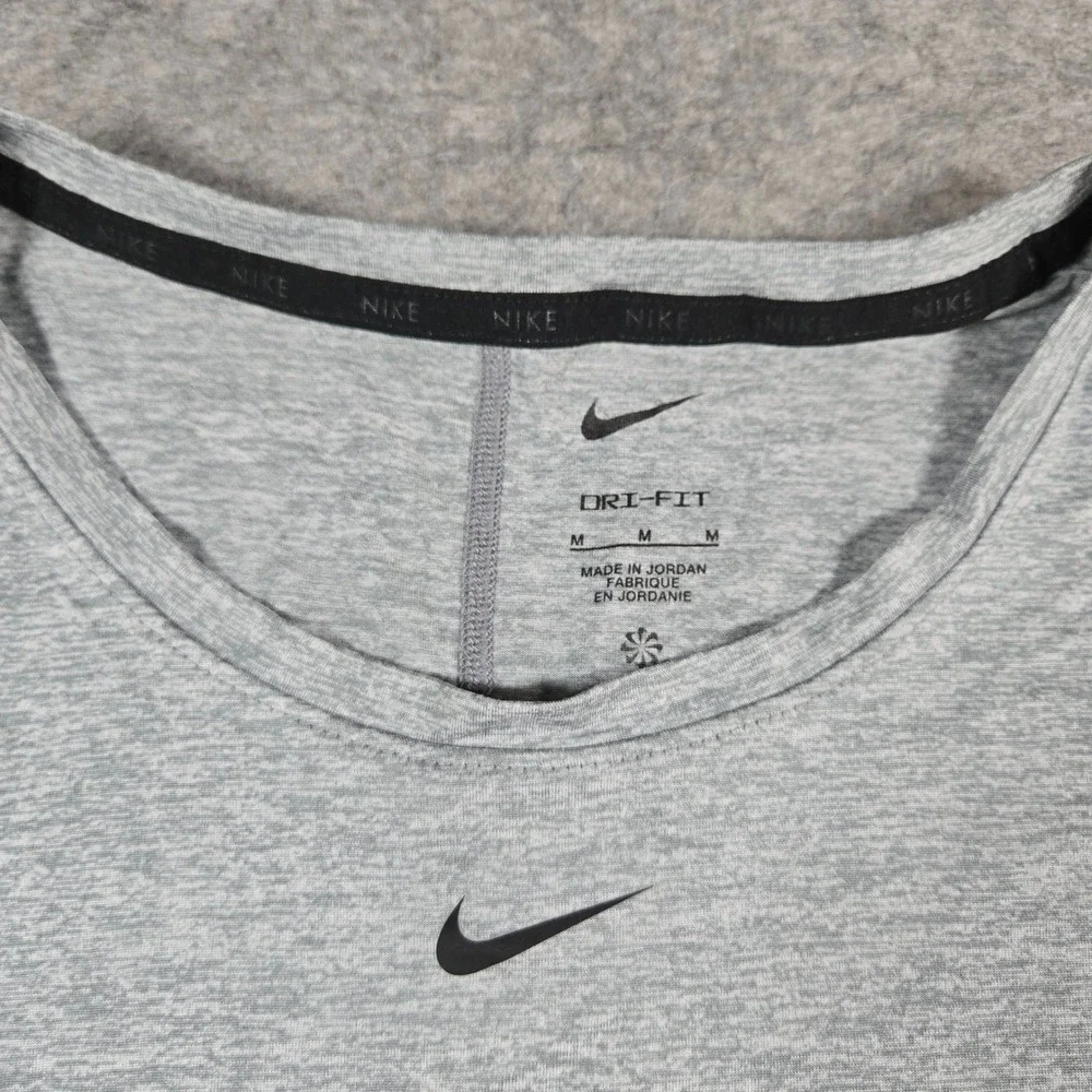 Nike Womens Grey Dri-FIT Active Training T-Shirt Medium